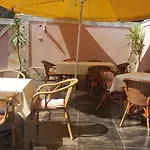 Darling Hotel *